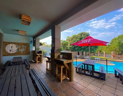 TO Strand Holiday Resort: Pool area